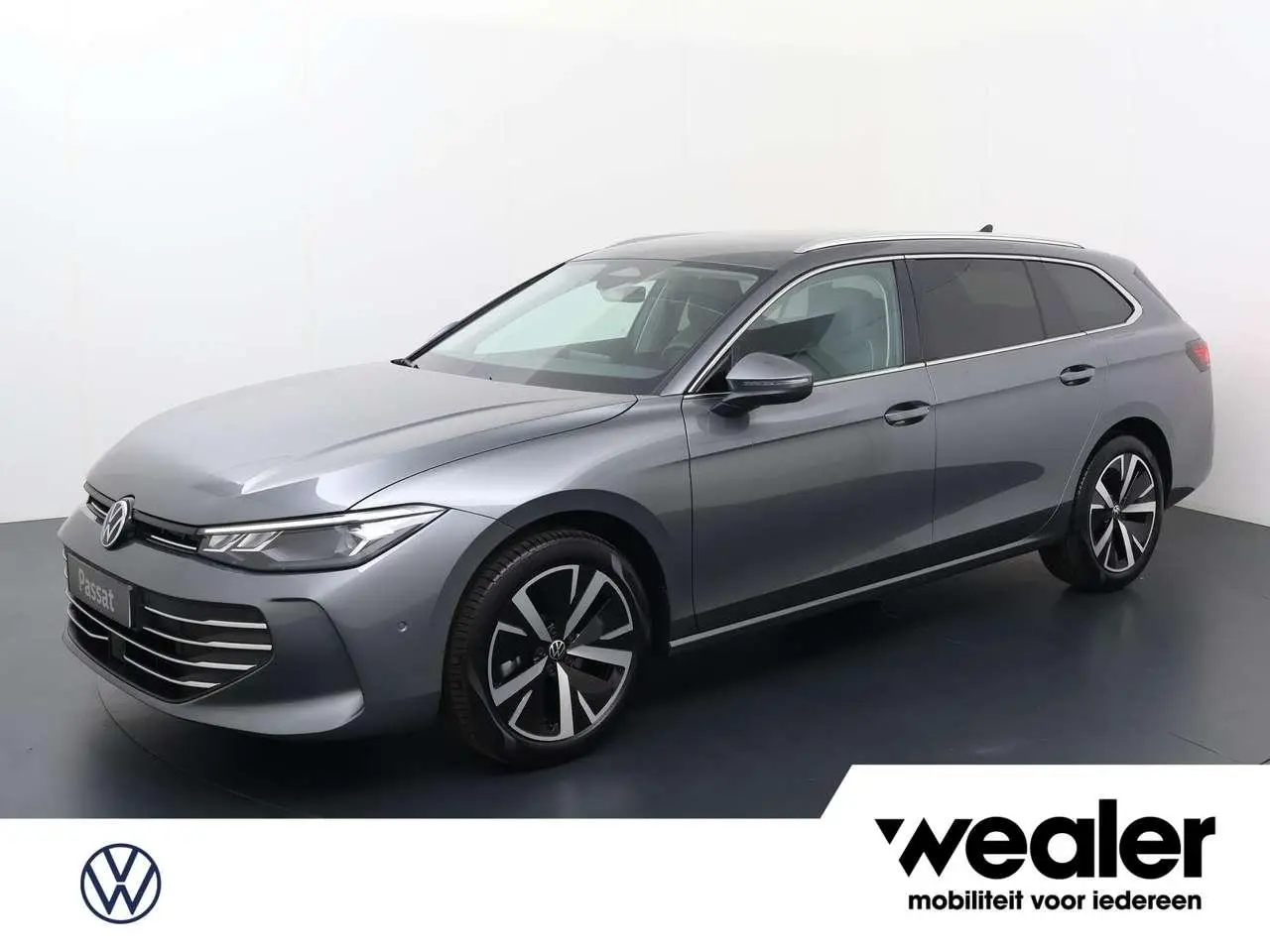 Photo 1 : Volkswagen Passat 2024 Petrol