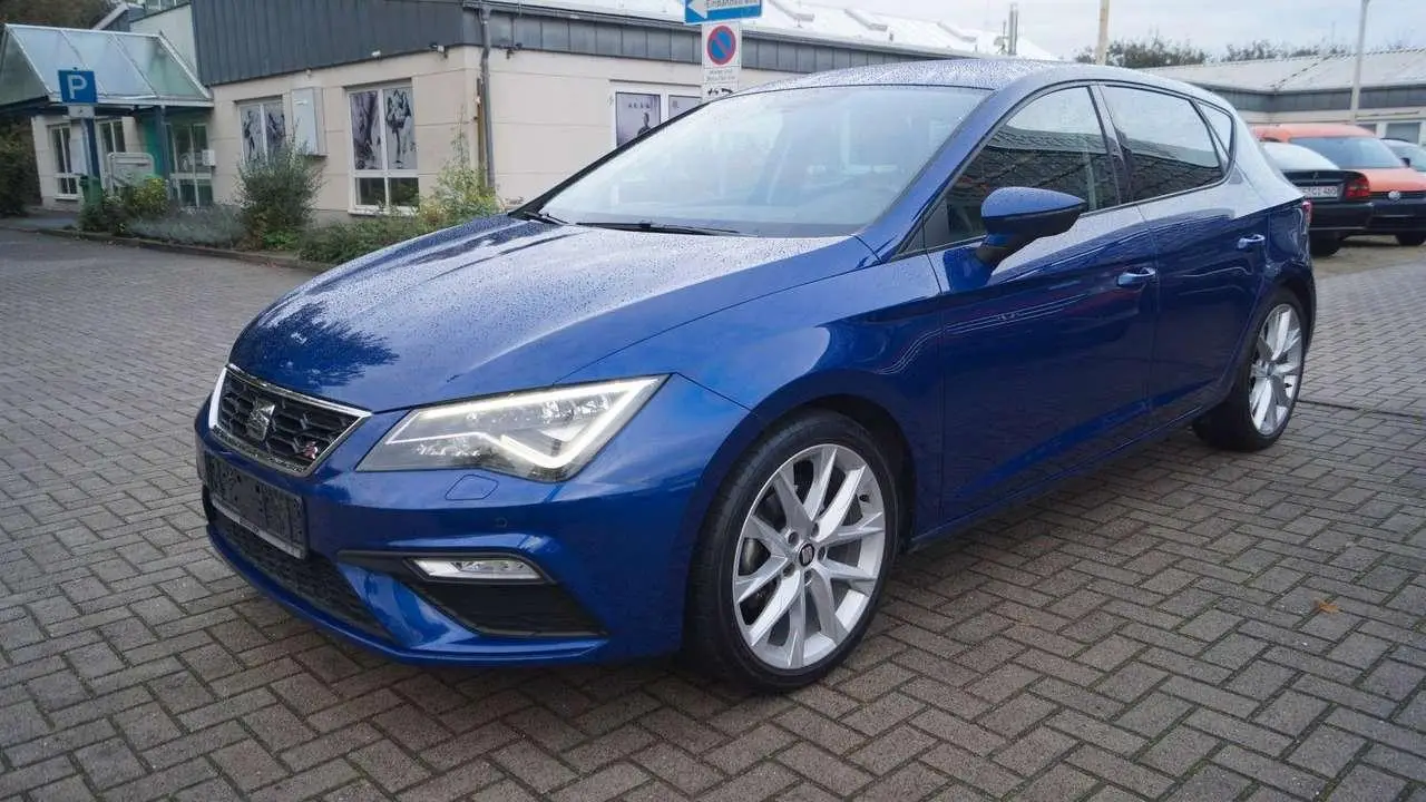 Photo 1 : Seat Leon 2017 Petrol