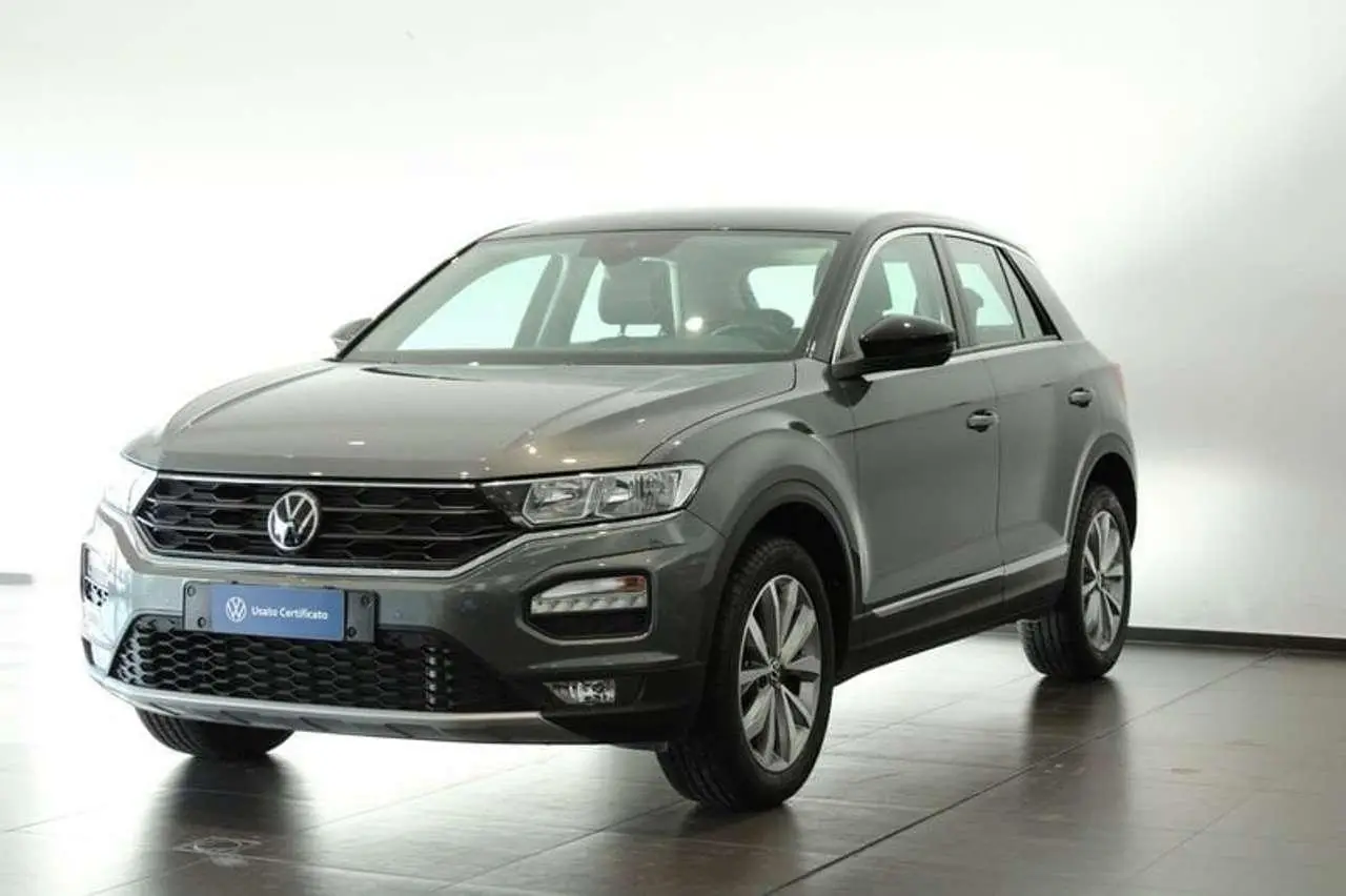 Photo 1 : Volkswagen T-roc 2018 Petrol