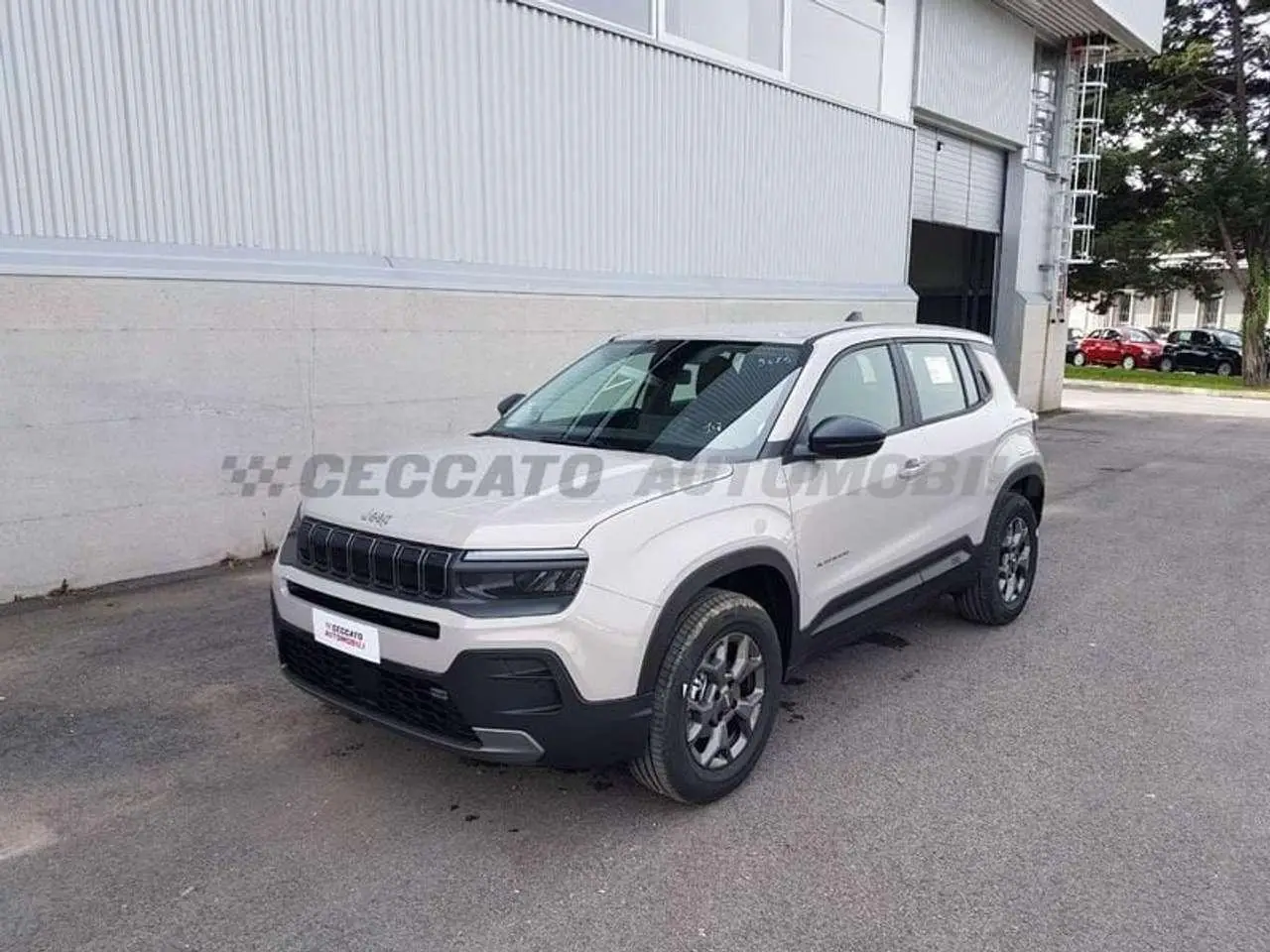 Photo 1 : Jeep Avenger 2024 Petrol