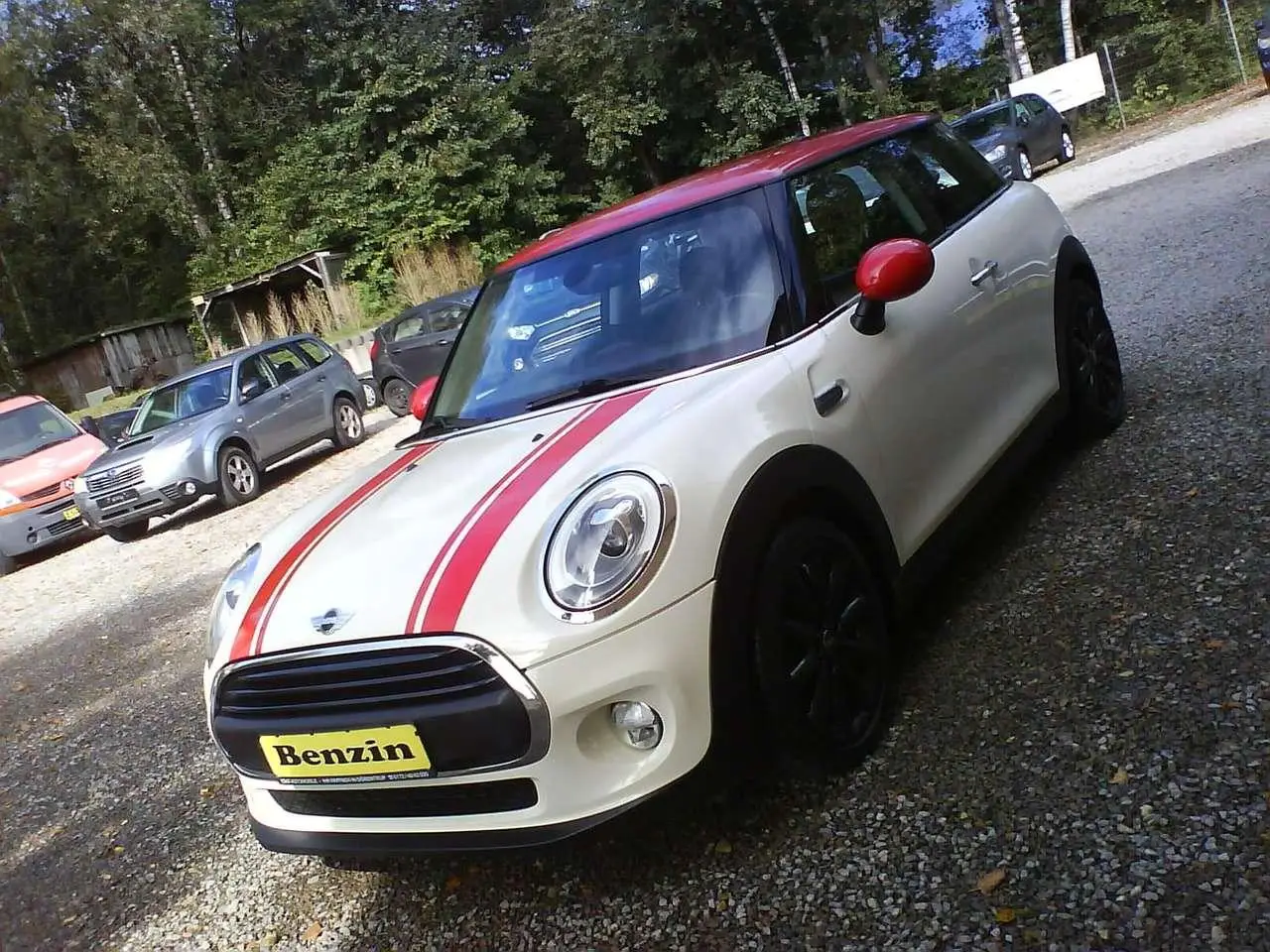 Photo 1 : Mini One 2016 Petrol