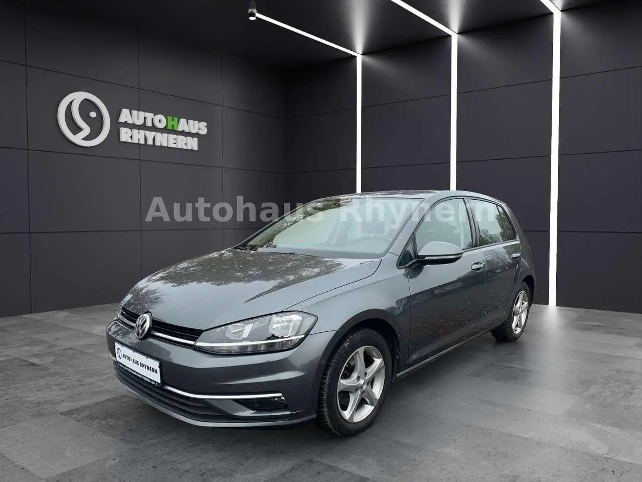 Photo 1 : Volkswagen Golf 2019 Essence