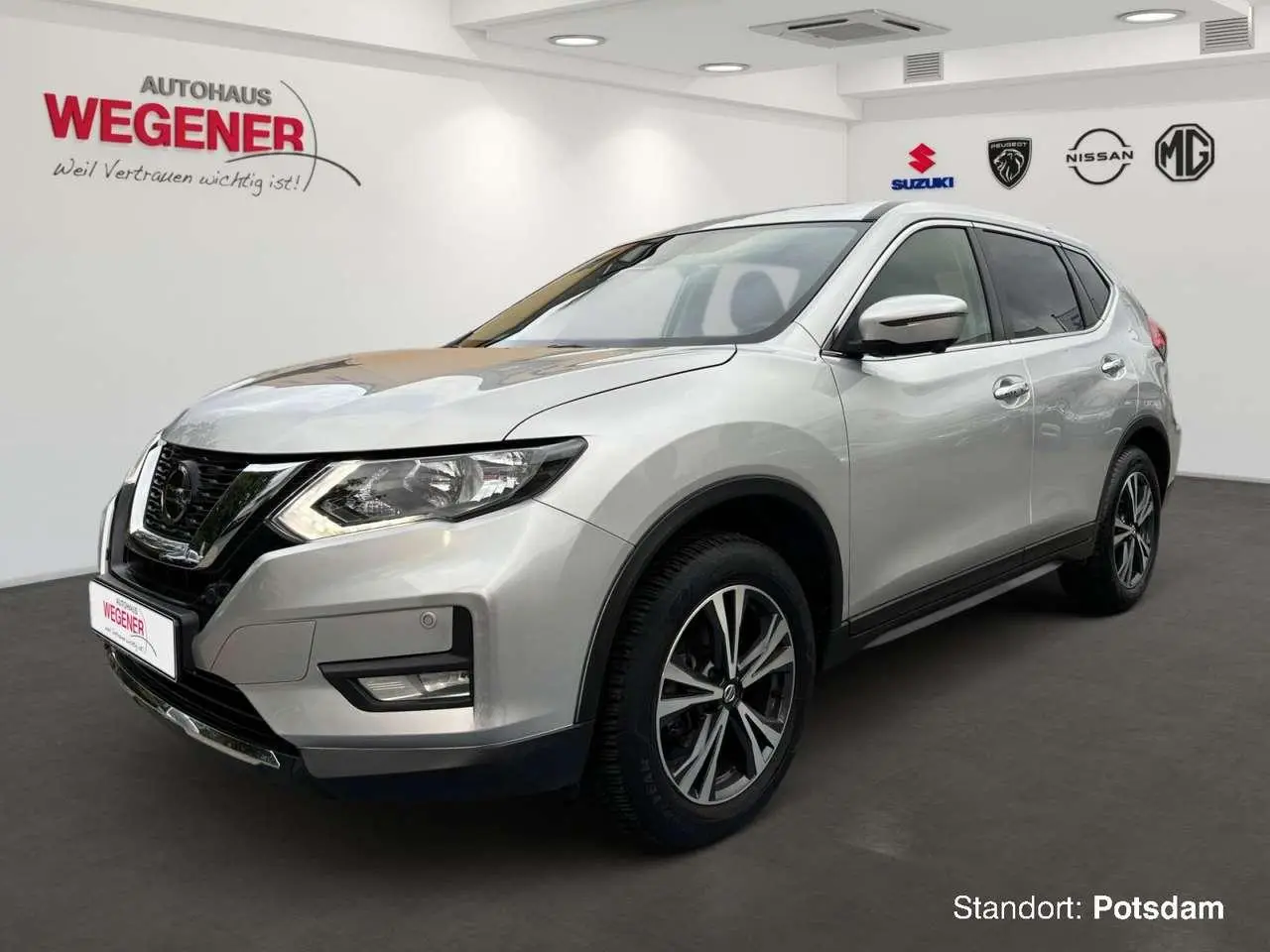 Photo 1 : Nissan X-trail 2020 Essence