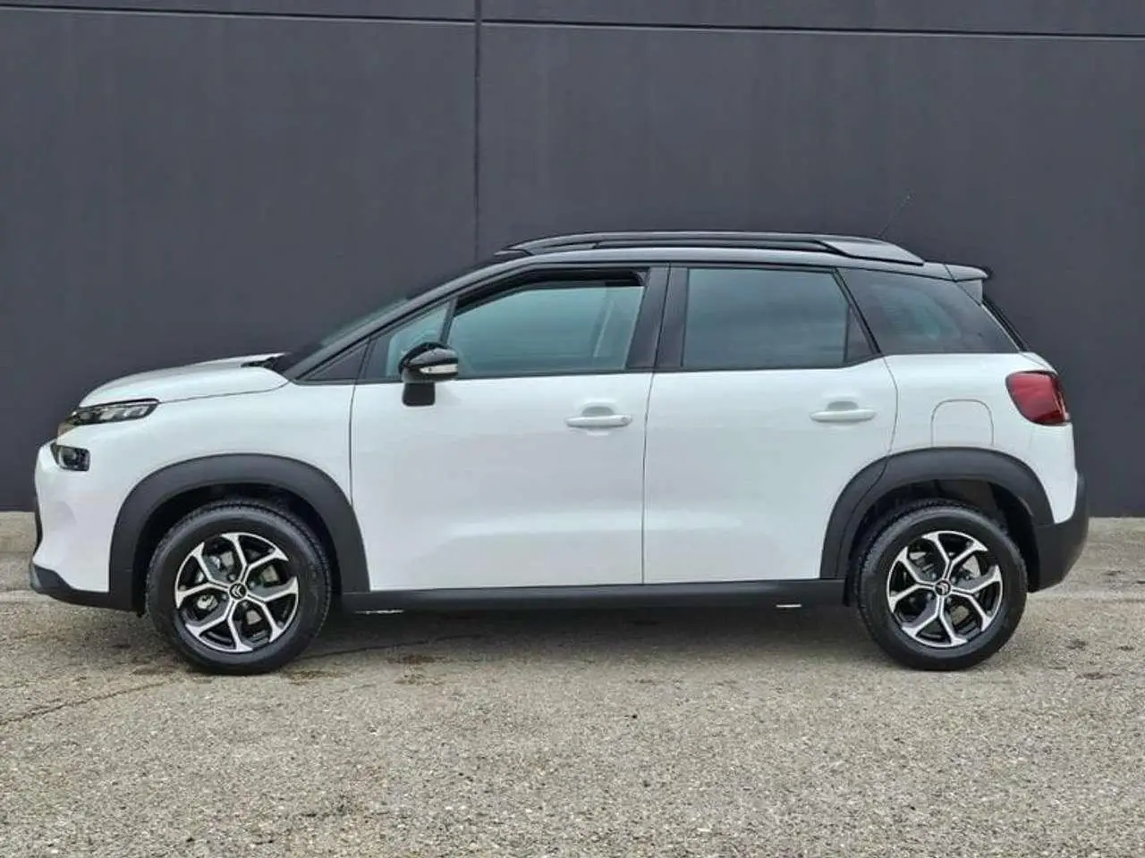 Photo 1 : Citroen C3 Aircross 2024 Essence