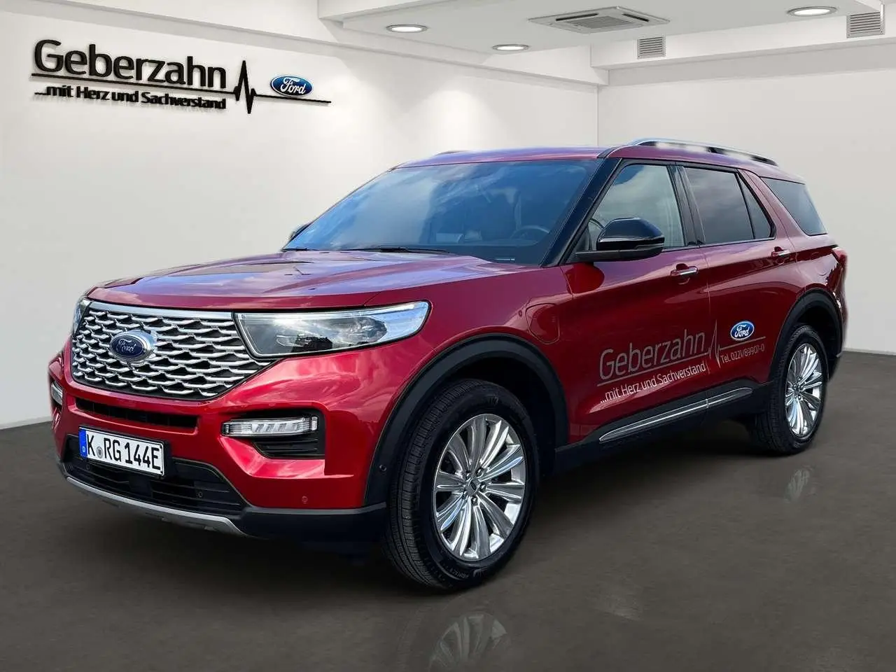 Photo 1 : Ford Explorer 2023 Hybrid