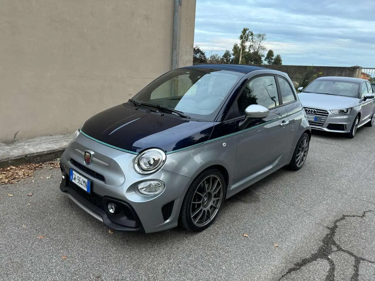 Photo 1 : Abarth 695 2018 Essence