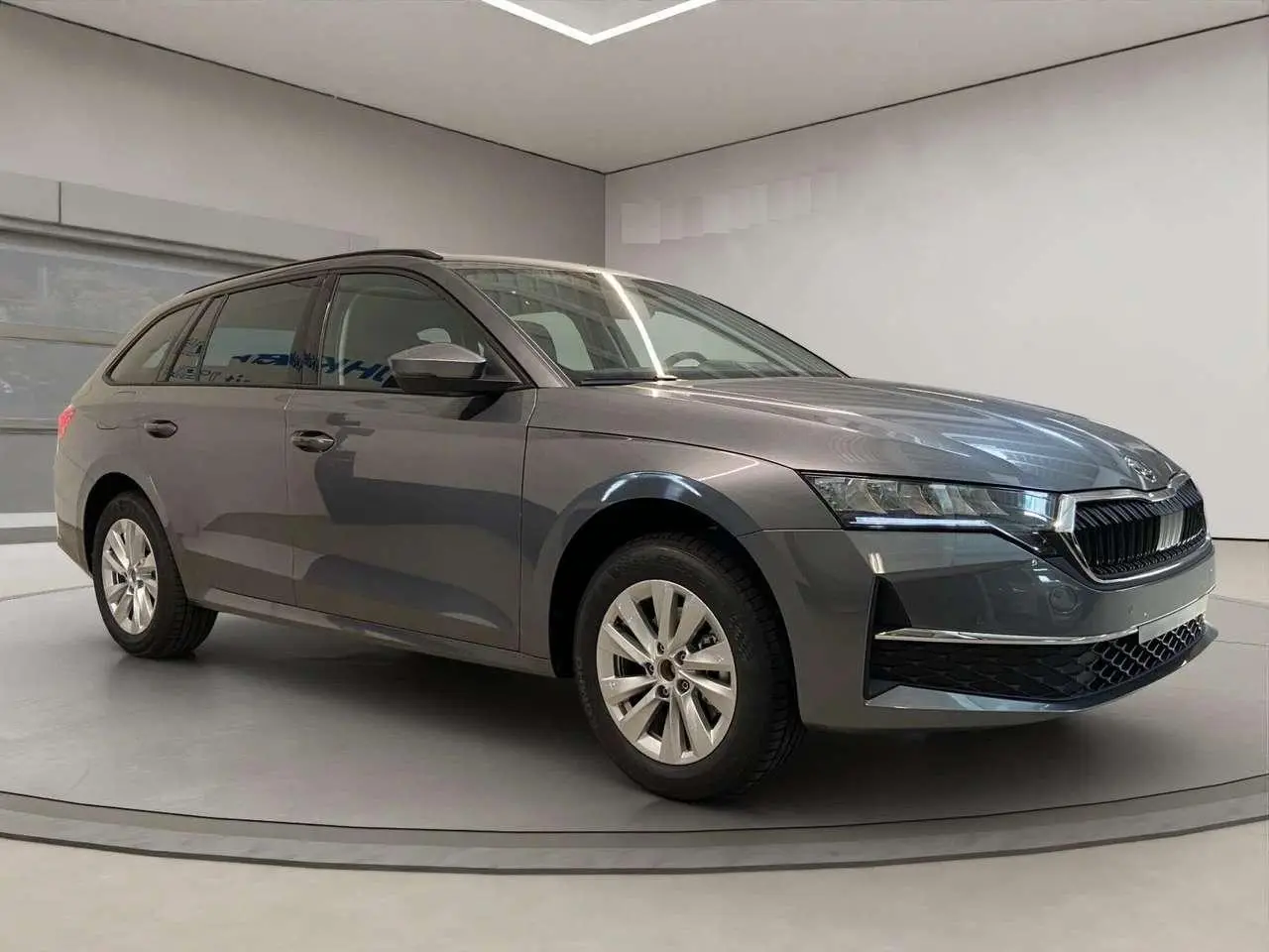 Photo 1 : Skoda Octavia 2024 Essence