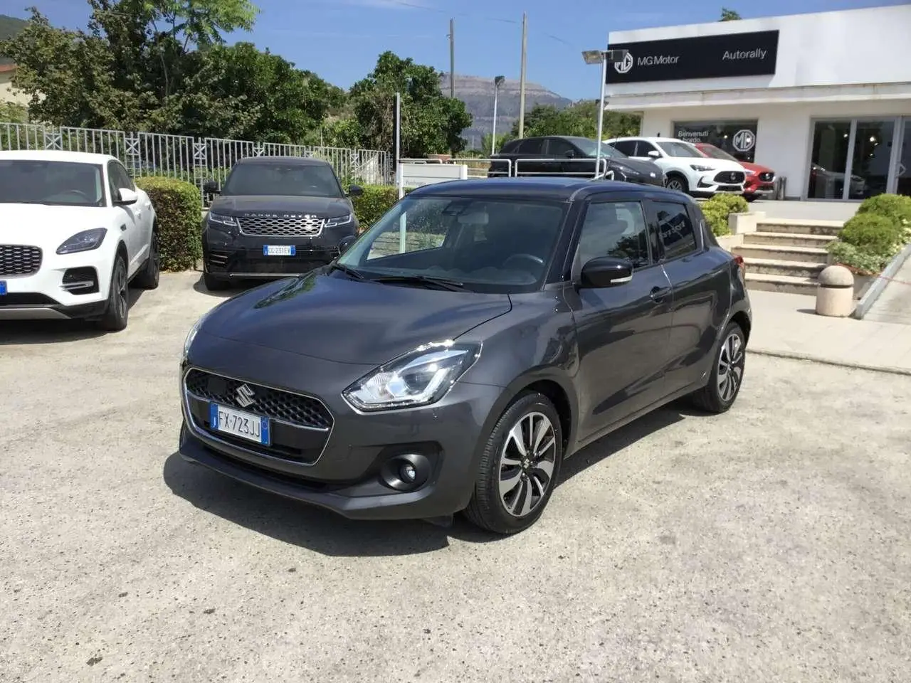 Photo 1 : Suzuki Swift 2019 Hybrid