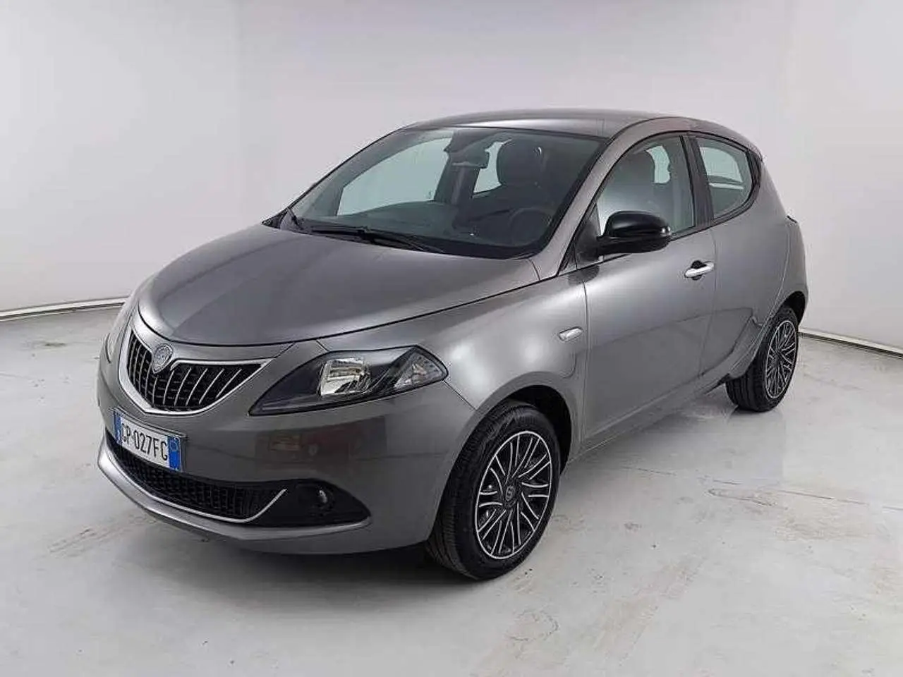 Photo 1 : Lancia Ypsilon 2023 Hybride