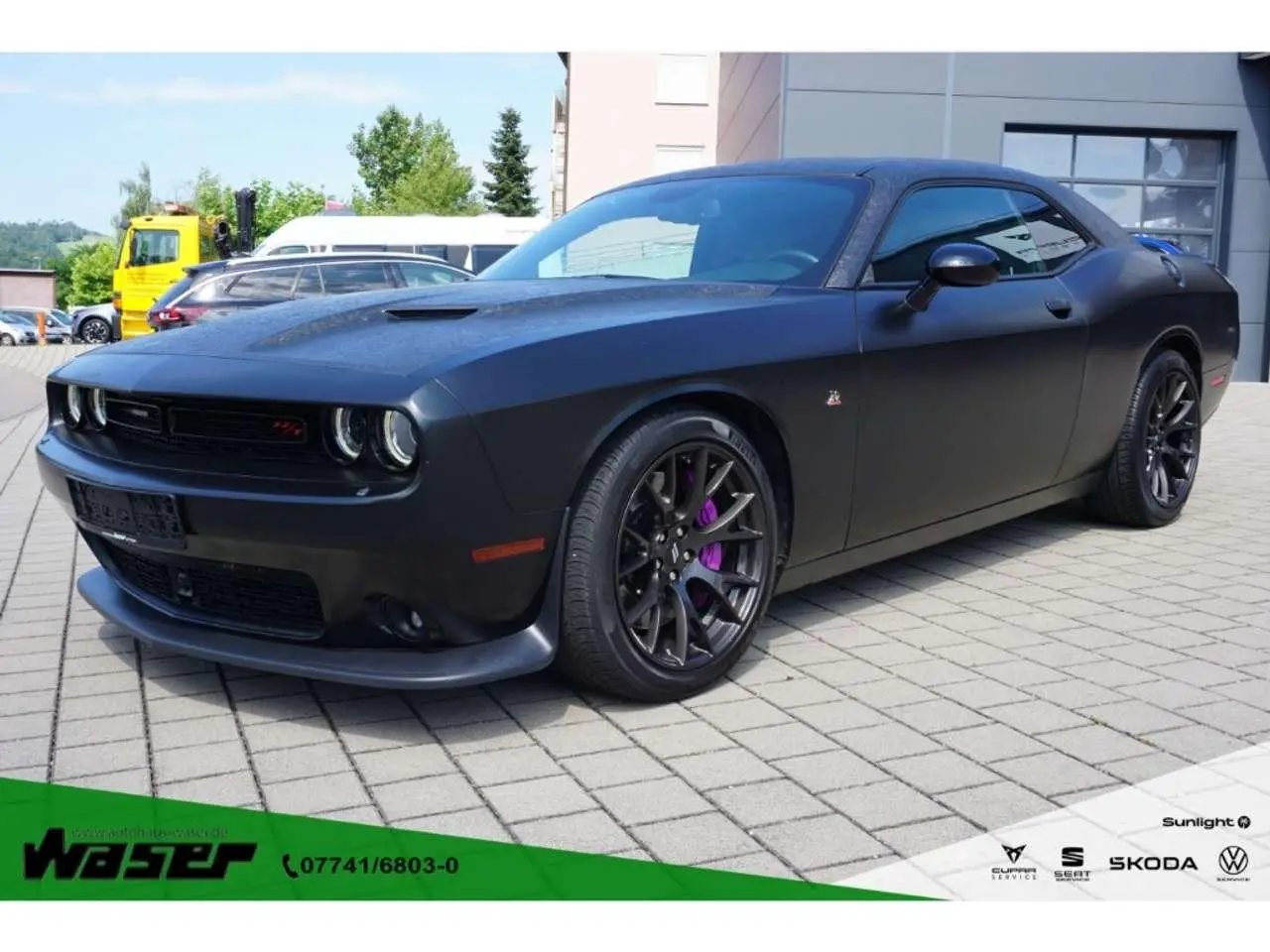 Photo 1 : Dodge Challenger 2020 Petrol