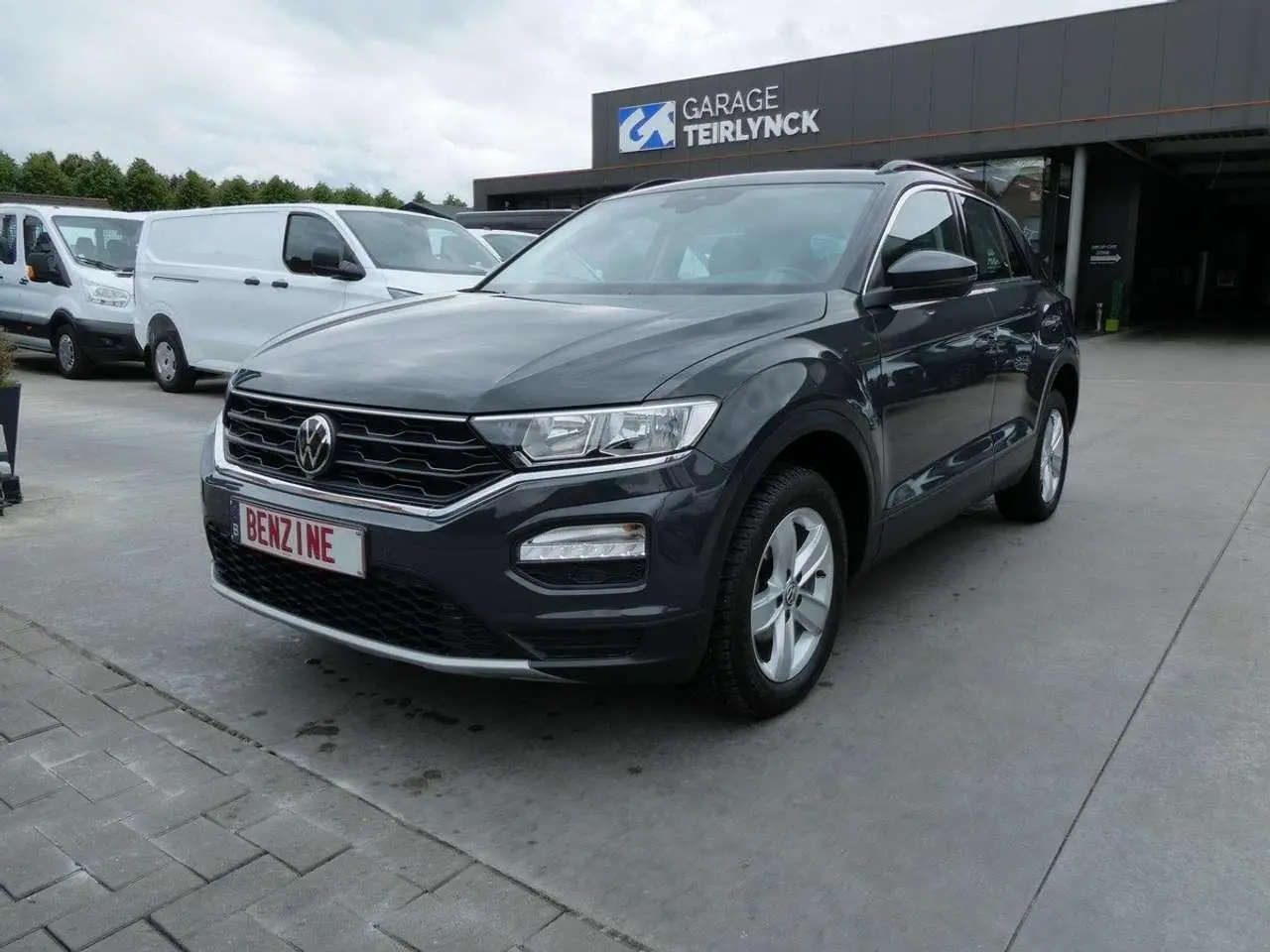 Photo 1 : Volkswagen T-roc 2021 Essence