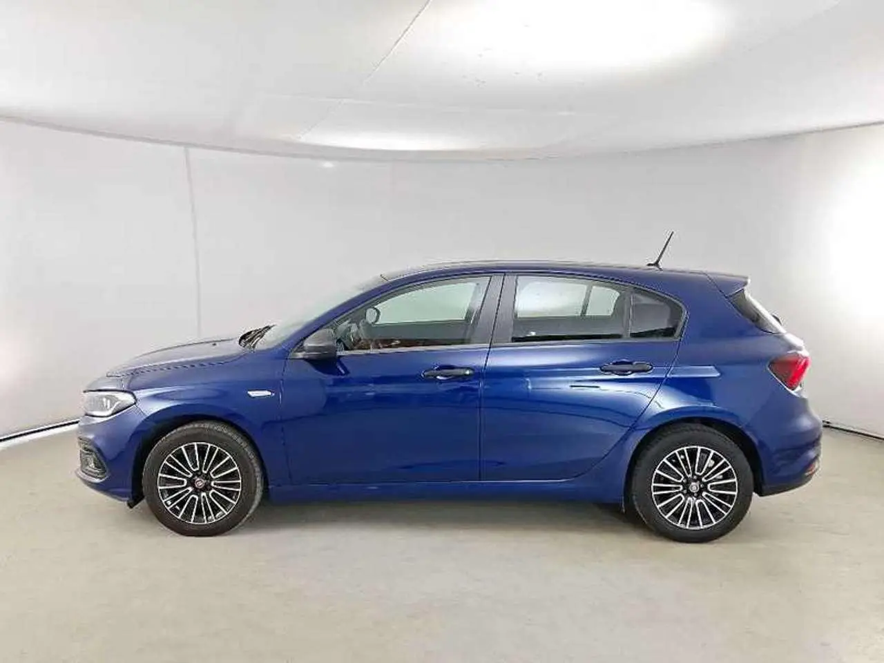 Photo 1 : Fiat Tipo 2021 Petrol