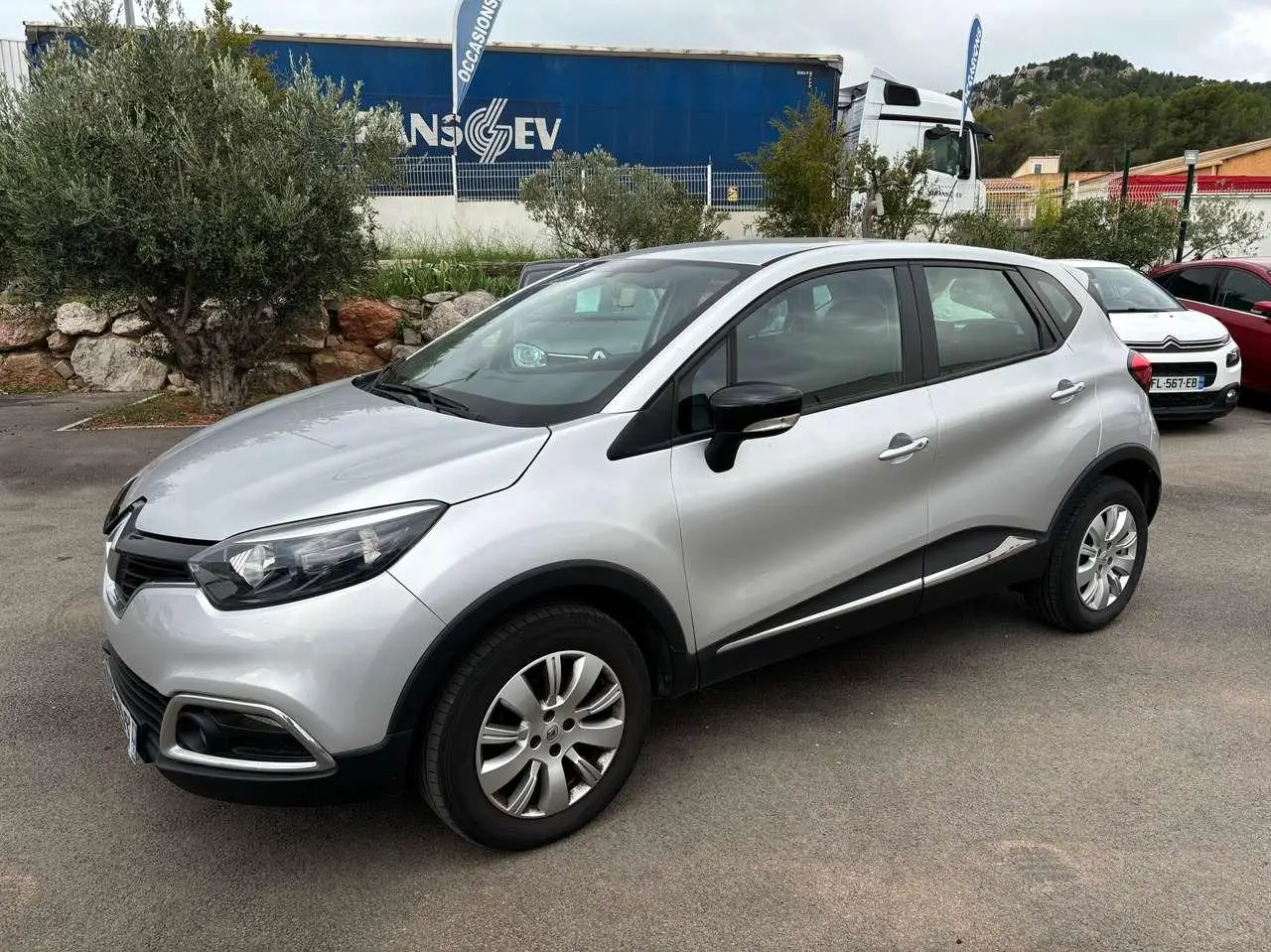 Photo 1 : Renault Captur 2016 Petrol