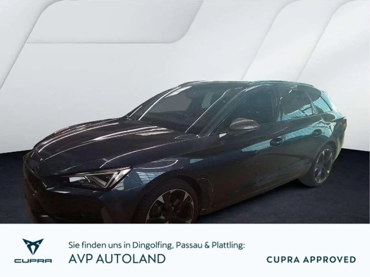 Photo 1 : Cupra Leon 2024 Petrol