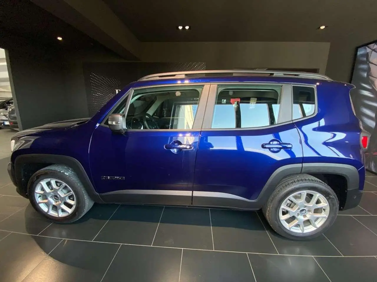 Photo 1 : Jeep Renegade 2021 Diesel