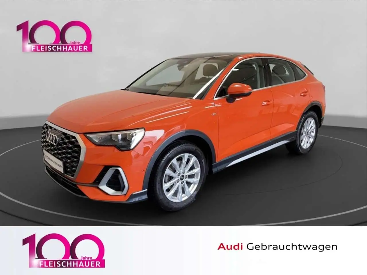 Photo 1 : Audi Q3 2021 Petrol