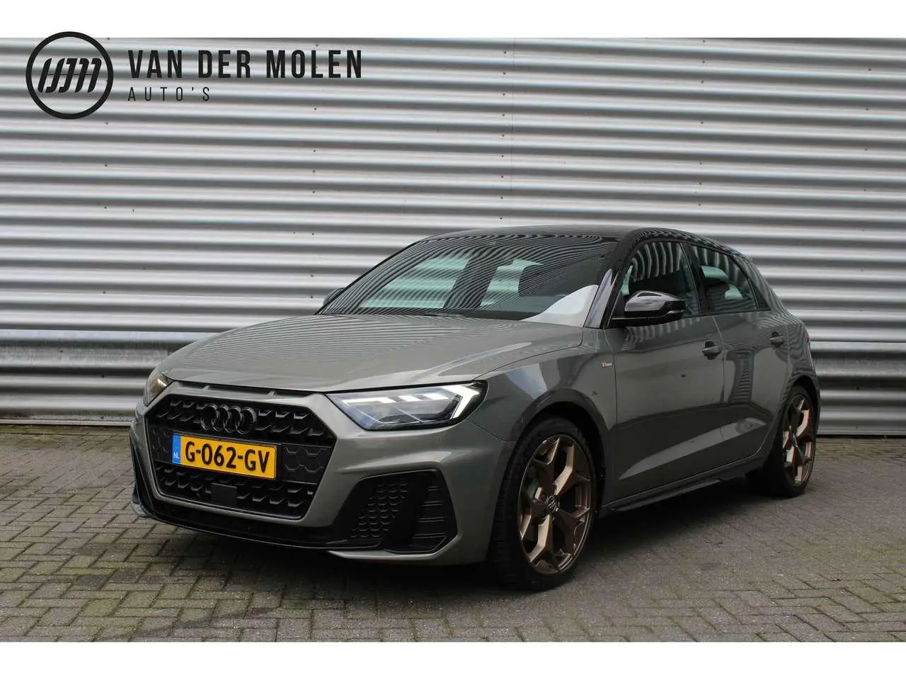 Photo 1 : Audi A1 2019 Essence