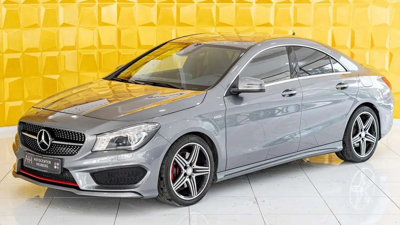 Photo 1 : Mercedes-benz Classe Cla 2016 Essence