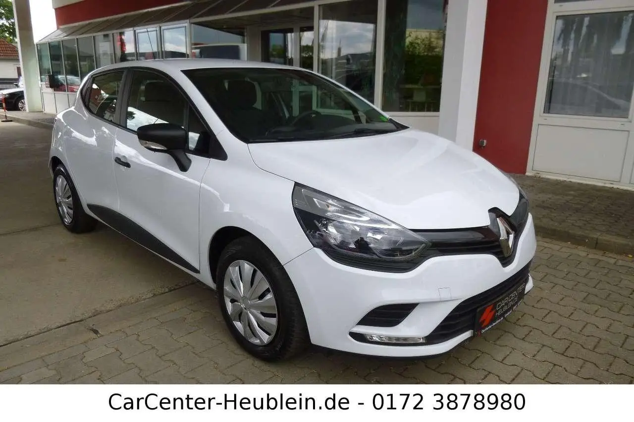 Photo 1 : Renault Clio 2019 Essence