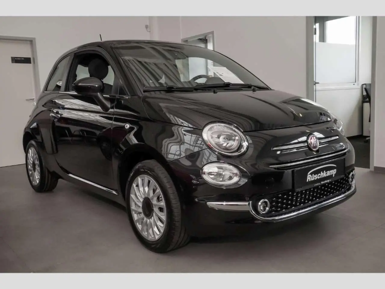 Photo 1 : Fiat 500 2024 Essence