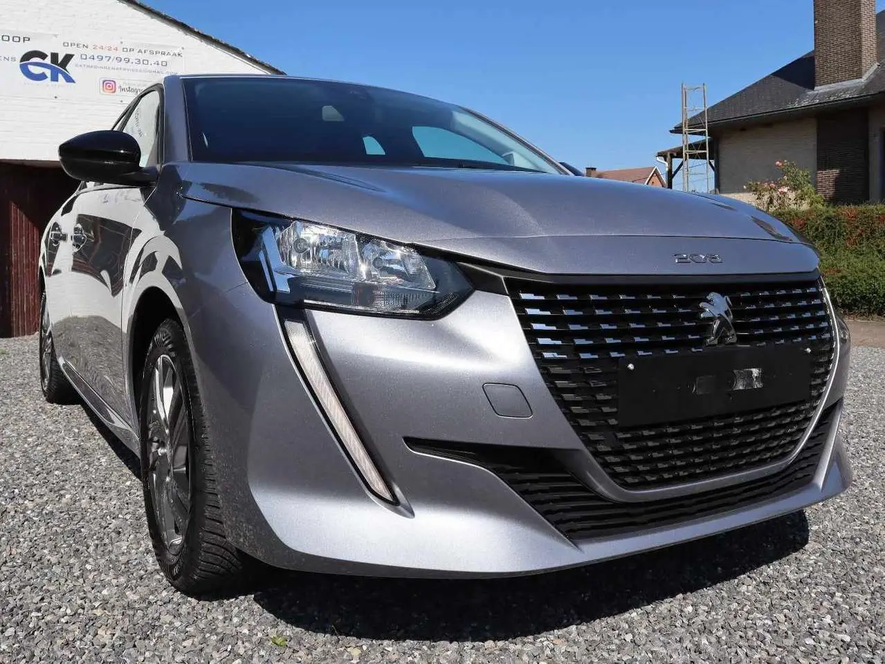 Photo 1 : Peugeot 208 2022 Petrol