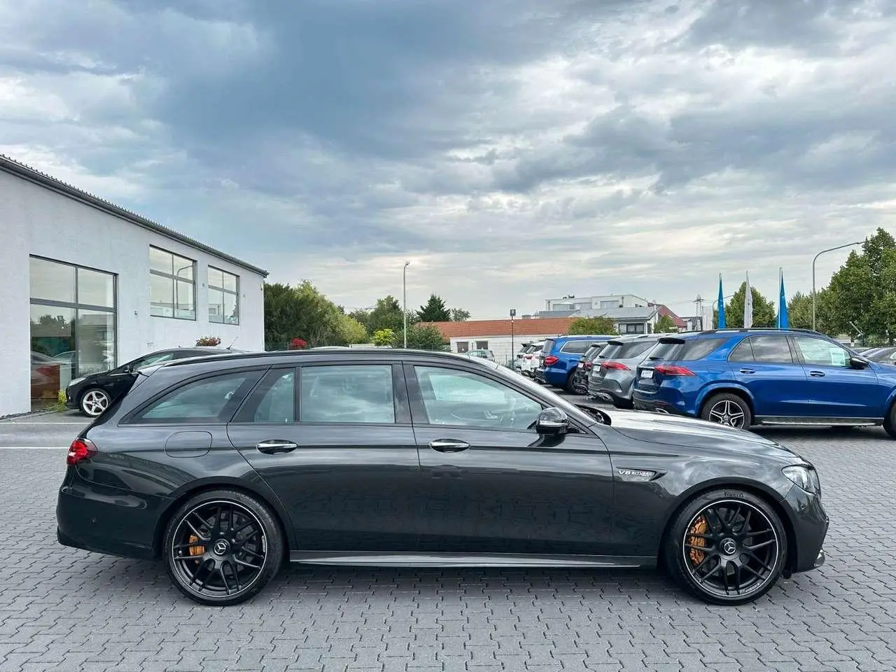 Photo 1 : Mercedes-benz Classe E 2021 Petrol