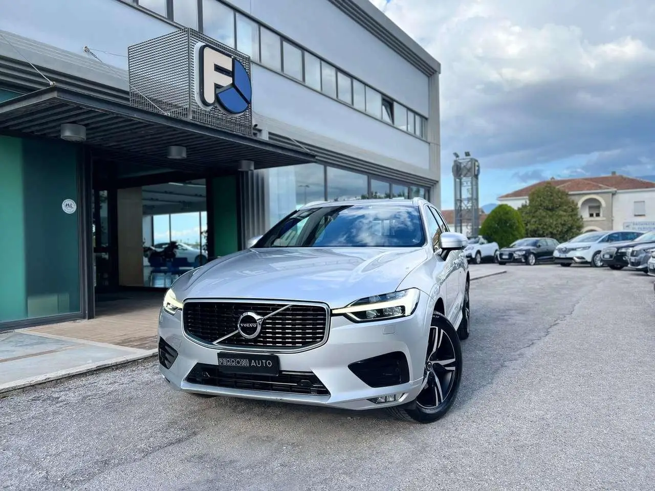 Photo 1 : Volvo Xc60 2019 Diesel