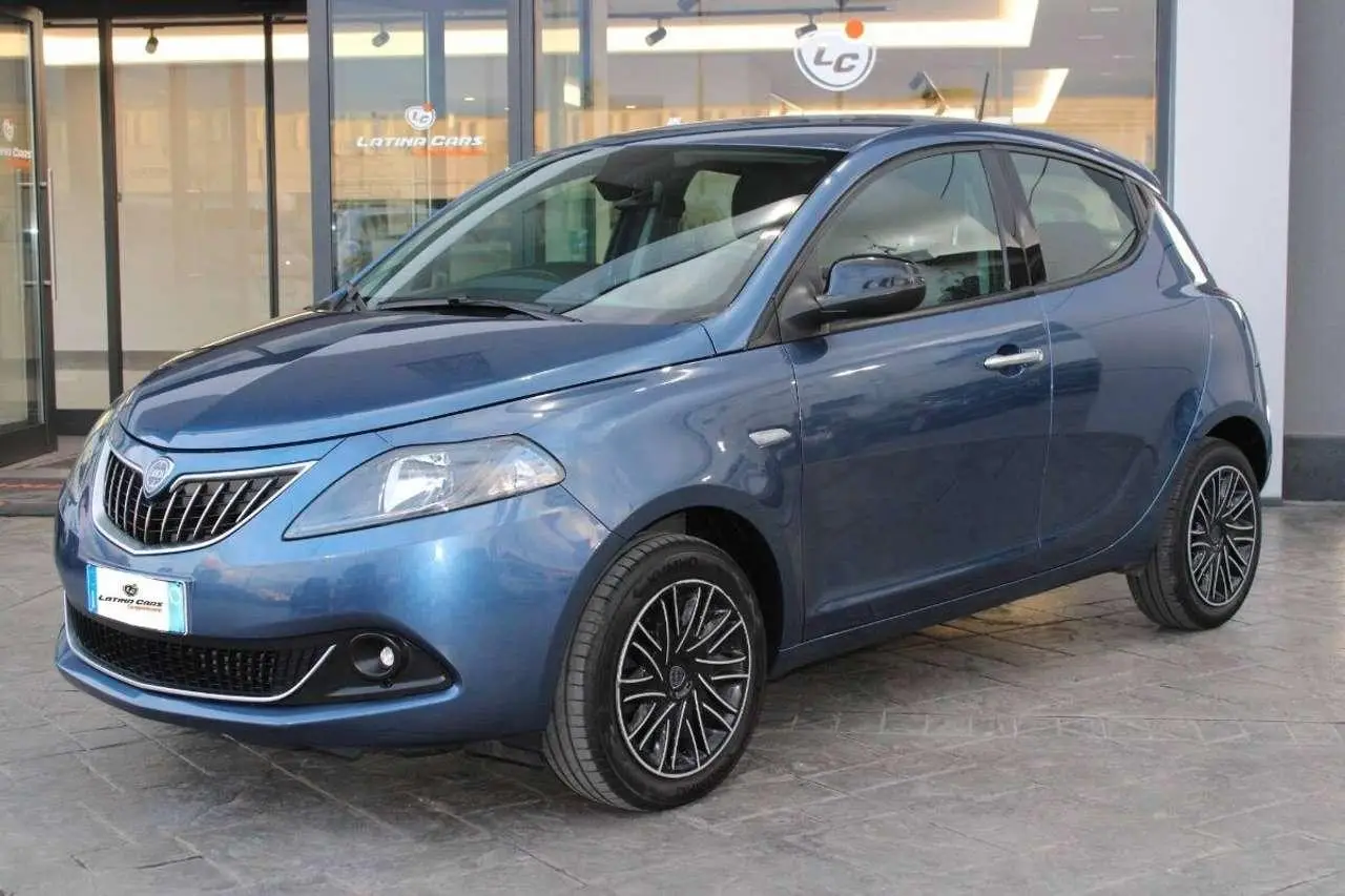 Photo 1 : Lancia Ypsilon 2022 Hybrid