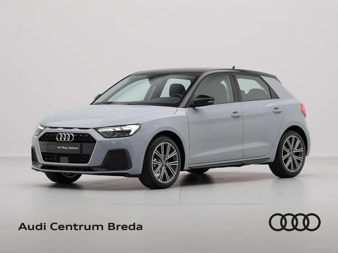 Photo 1 : Audi A1 2024 Petrol