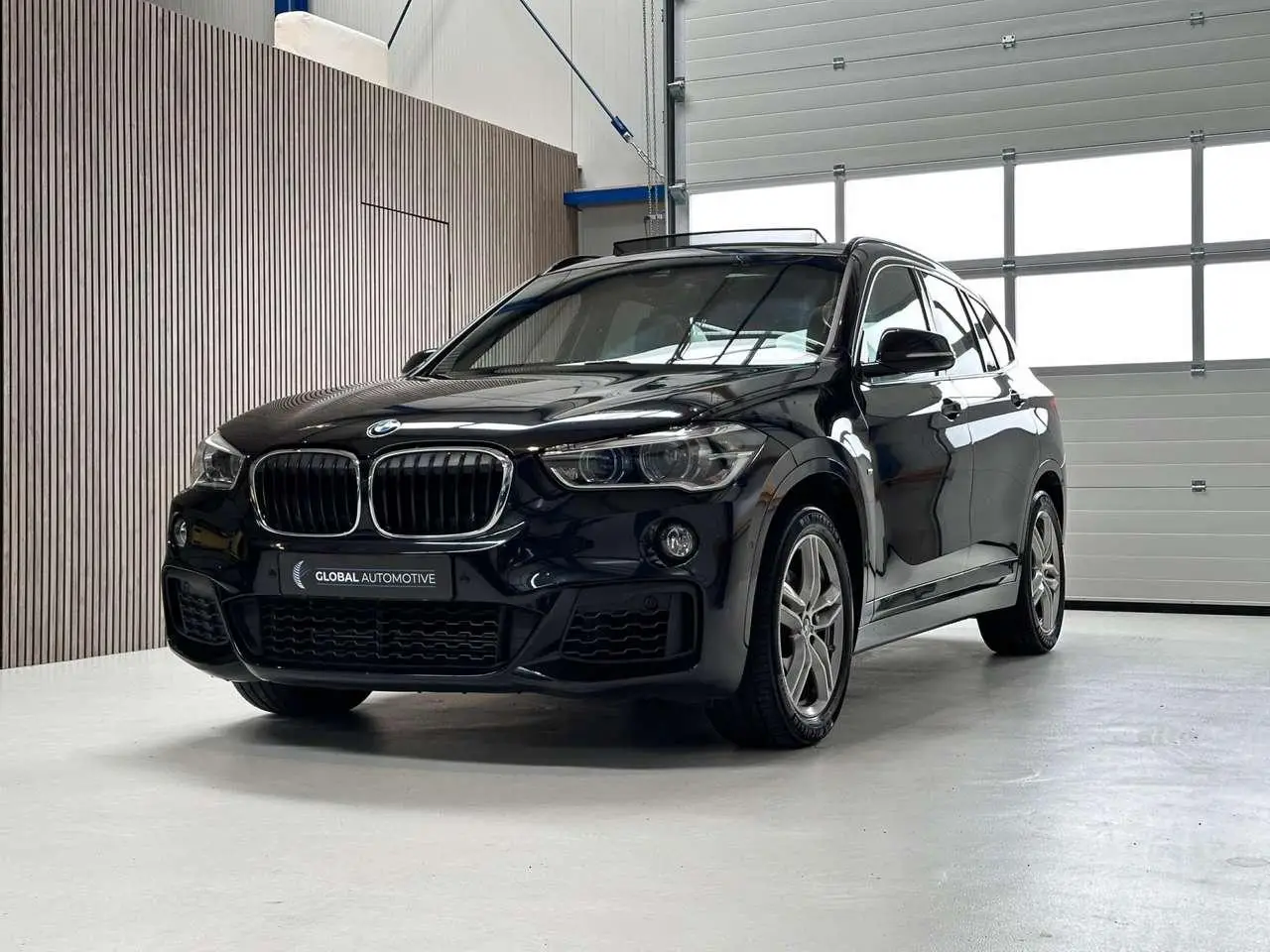 Photo 1 : Bmw X1 2018 Essence