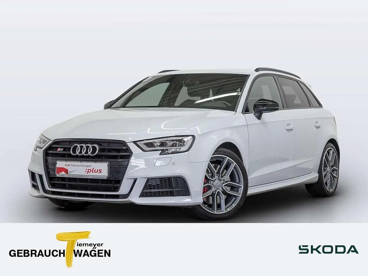 Photo 1 : Audi S3 2019 Essence