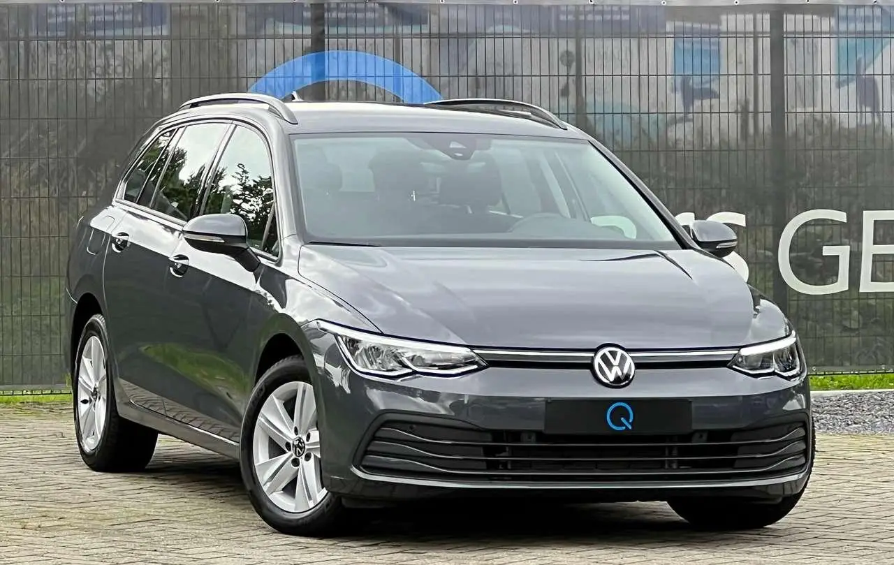 Photo 1 : Volkswagen Golf 2023 Petrol