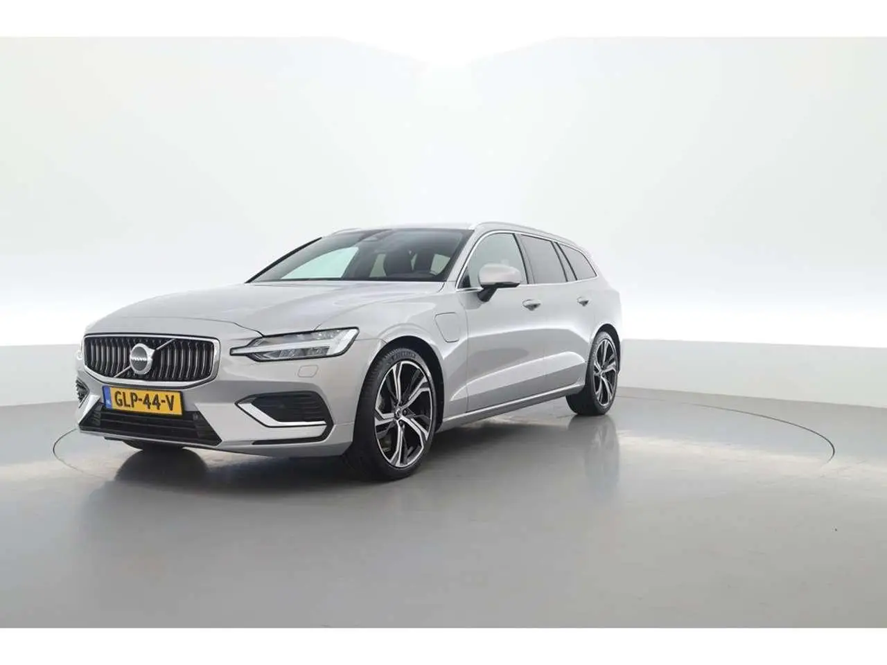 Photo 1 : Volvo V60 2023 Hybrid