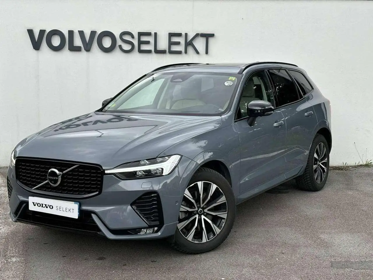 Photo 1 : Volvo Xc60 2023 Diesel