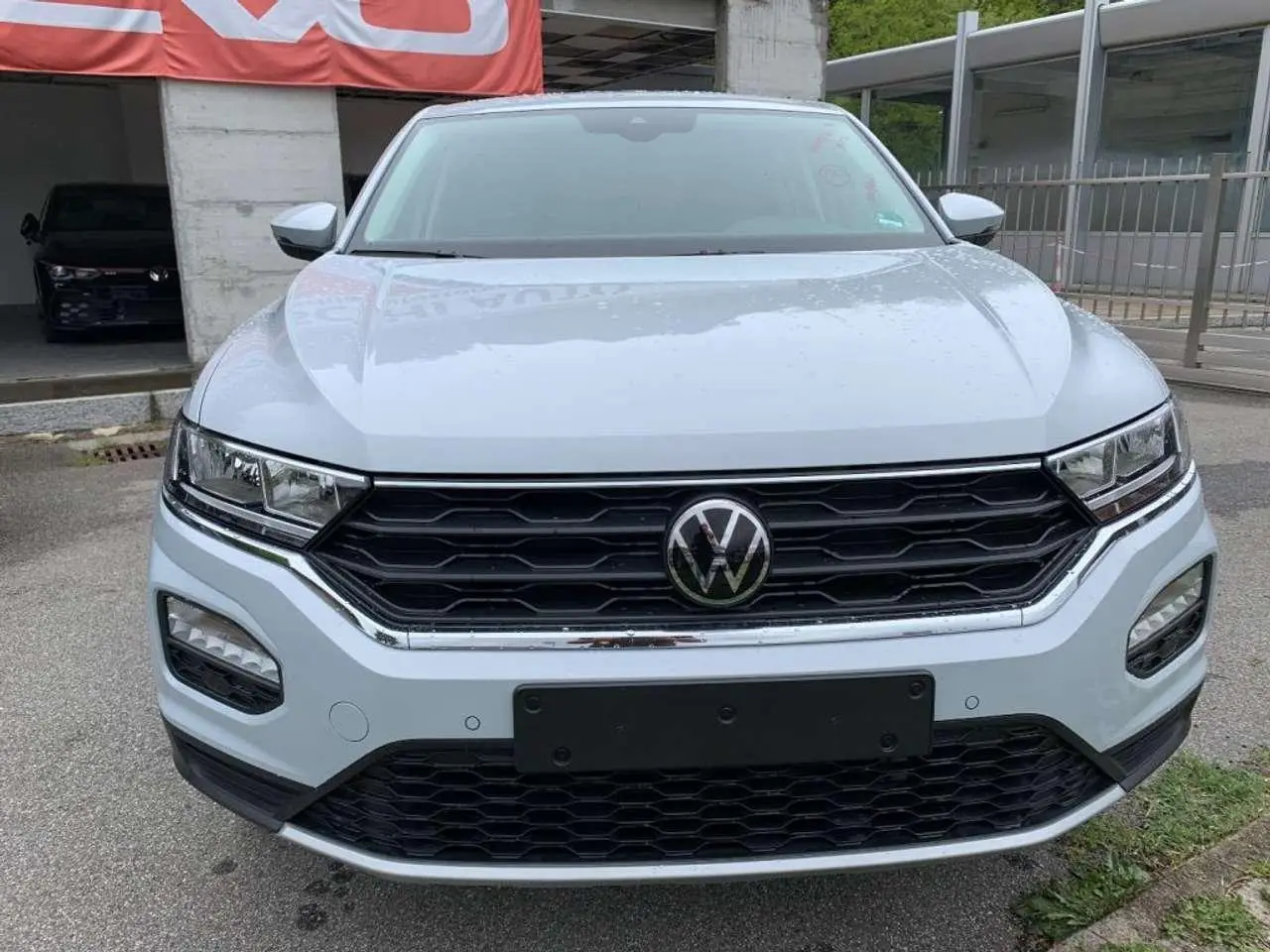 Photo 1 : Volkswagen T-roc 2021 Essence