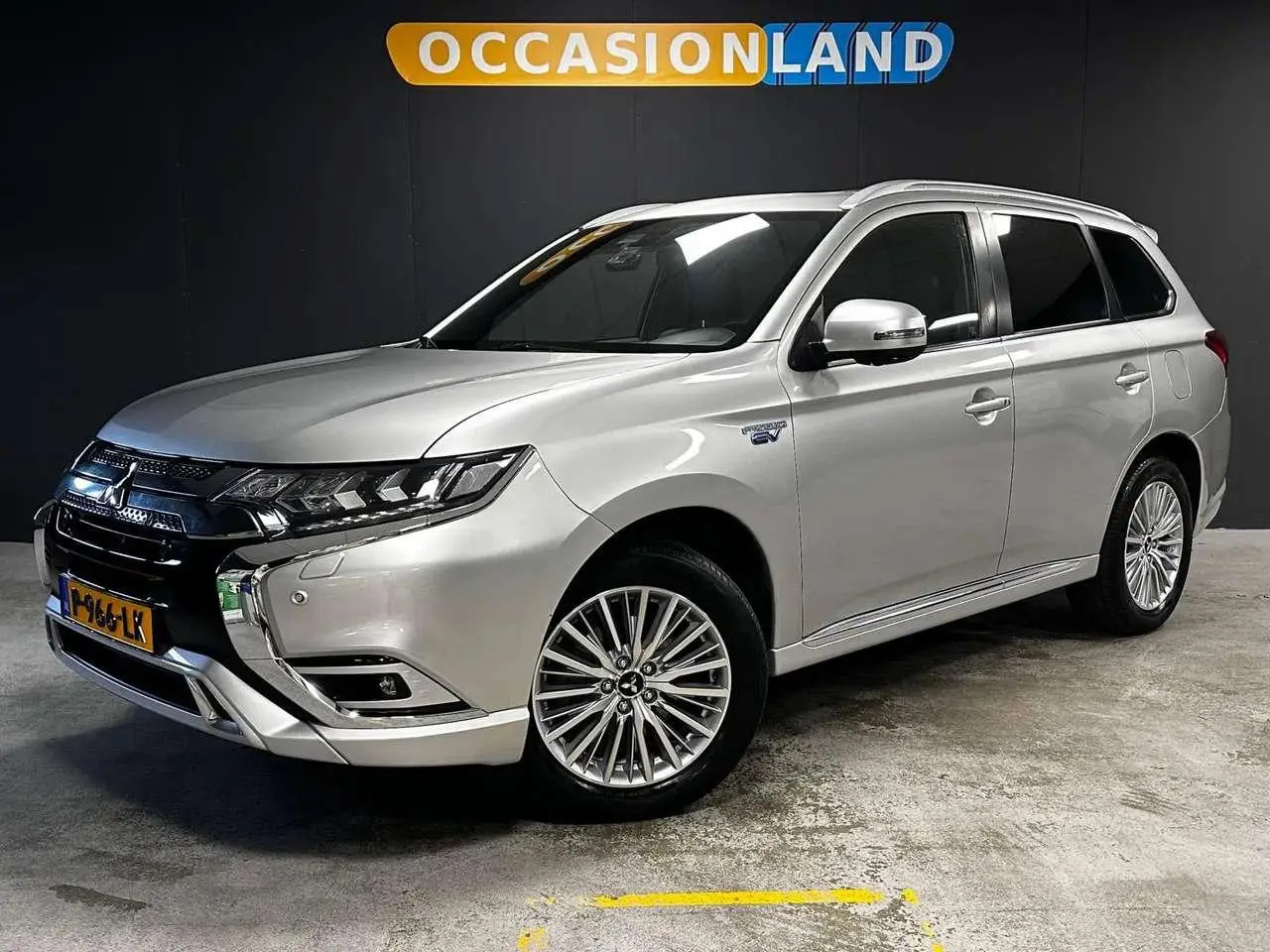 Photo 1 : Mitsubishi Outlander 2019 Hybride