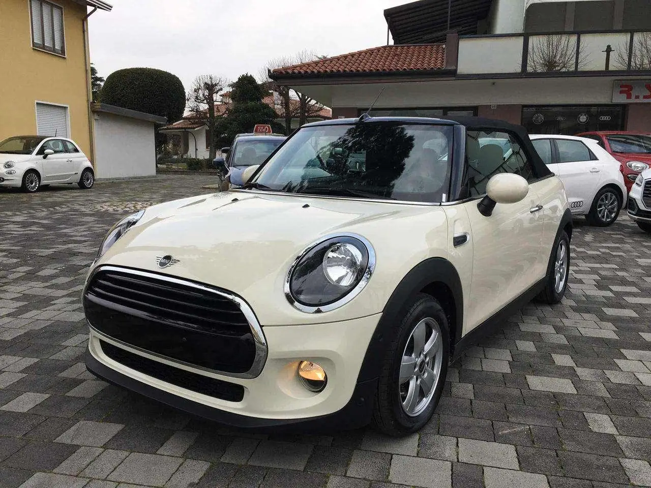 Photo 1 : Mini Cooper 2019 Diesel