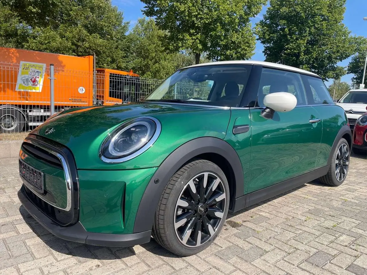 Photo 1 : Mini Cooper 2021 Petrol