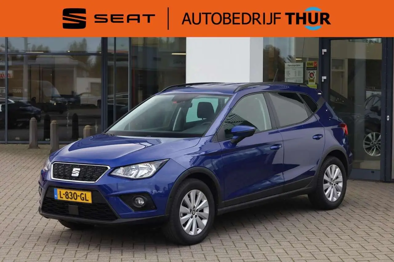 Photo 1 : Seat Arona 2021 Petrol