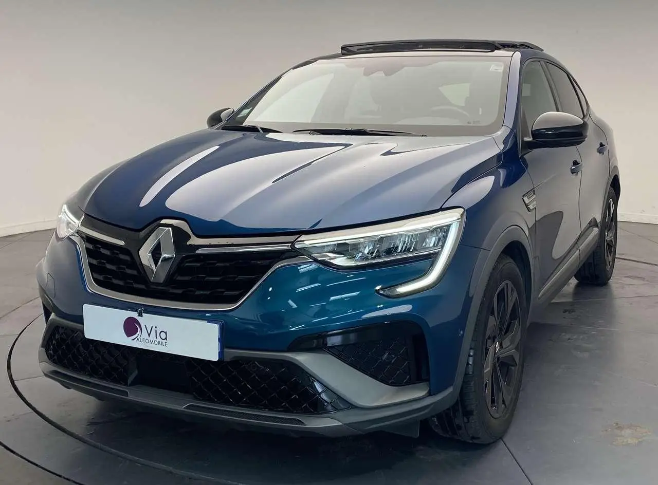 Photo 1 : Renault Arkana 2022 Essence