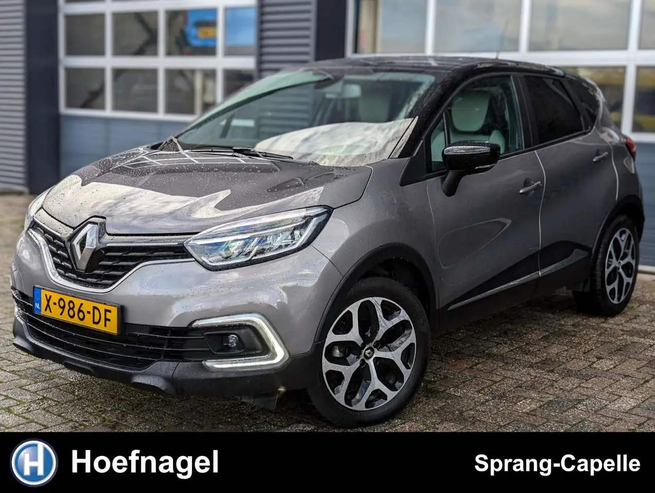 Photo 1 : Renault Captur 2019 Petrol