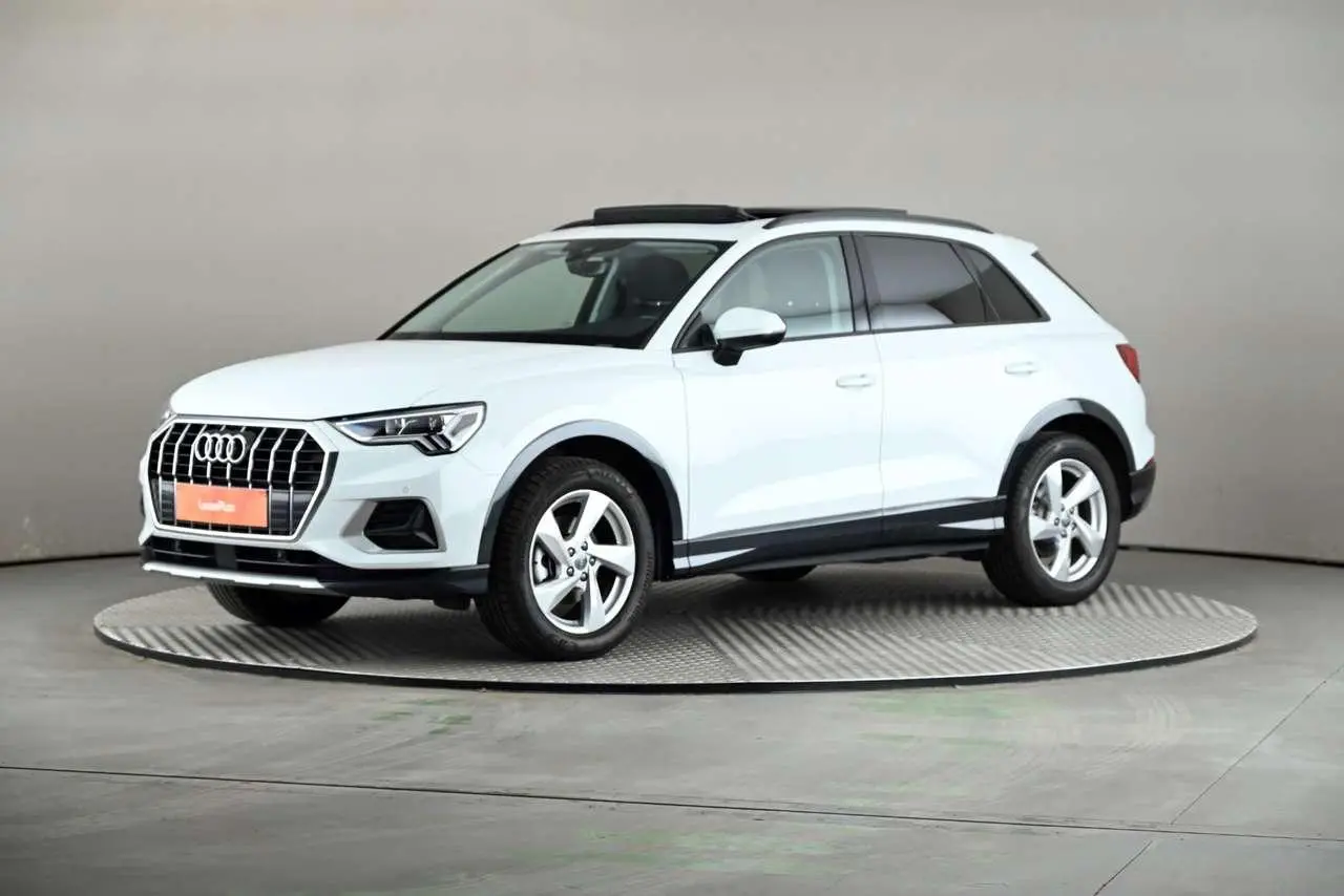 Photo 1 : Audi Q3 2019 Essence