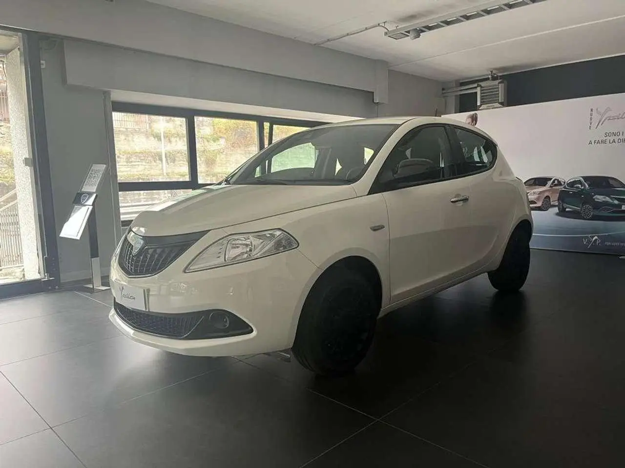 Photo 1 : Lancia Ypsilon 2024 Hybride