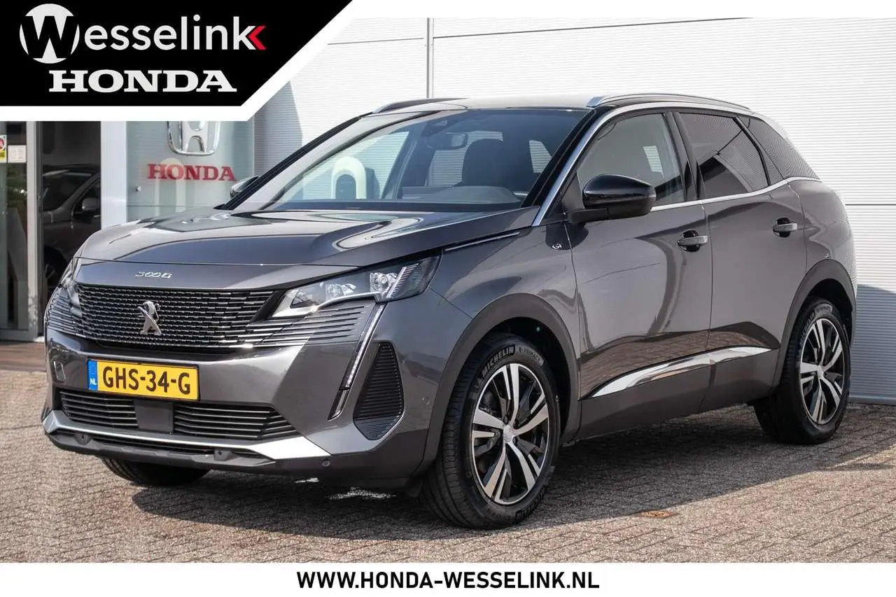 Photo 1 : Peugeot 3008 2024 Petrol