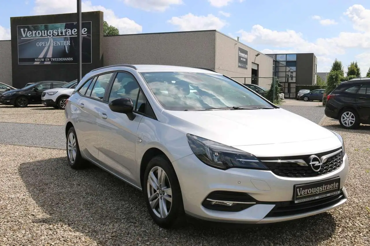 Photo 1 : Opel Astra 2021 Petrol