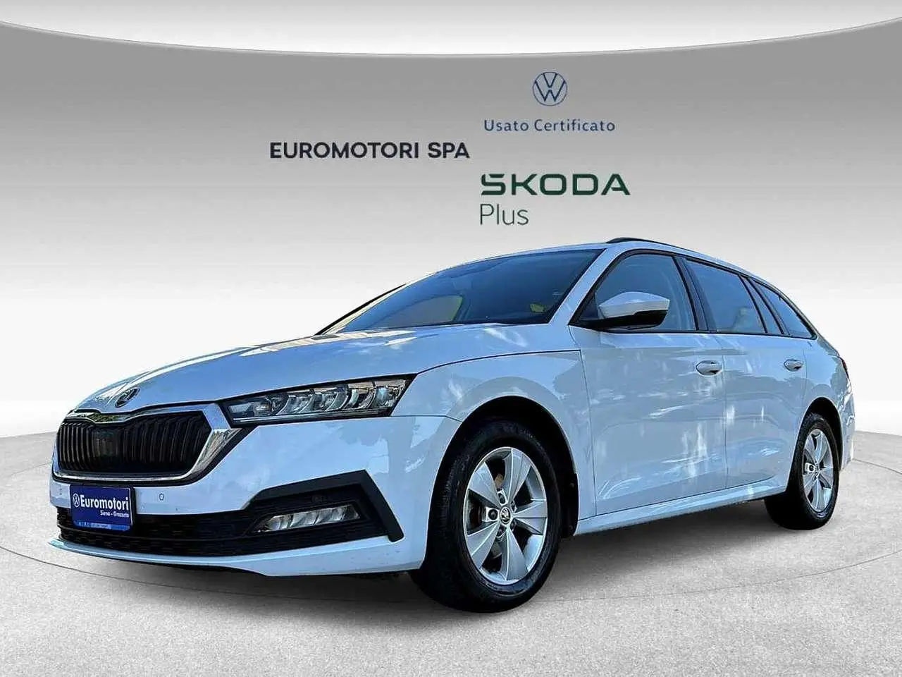 Photo 1 : Skoda Octavia 2021 Petrol