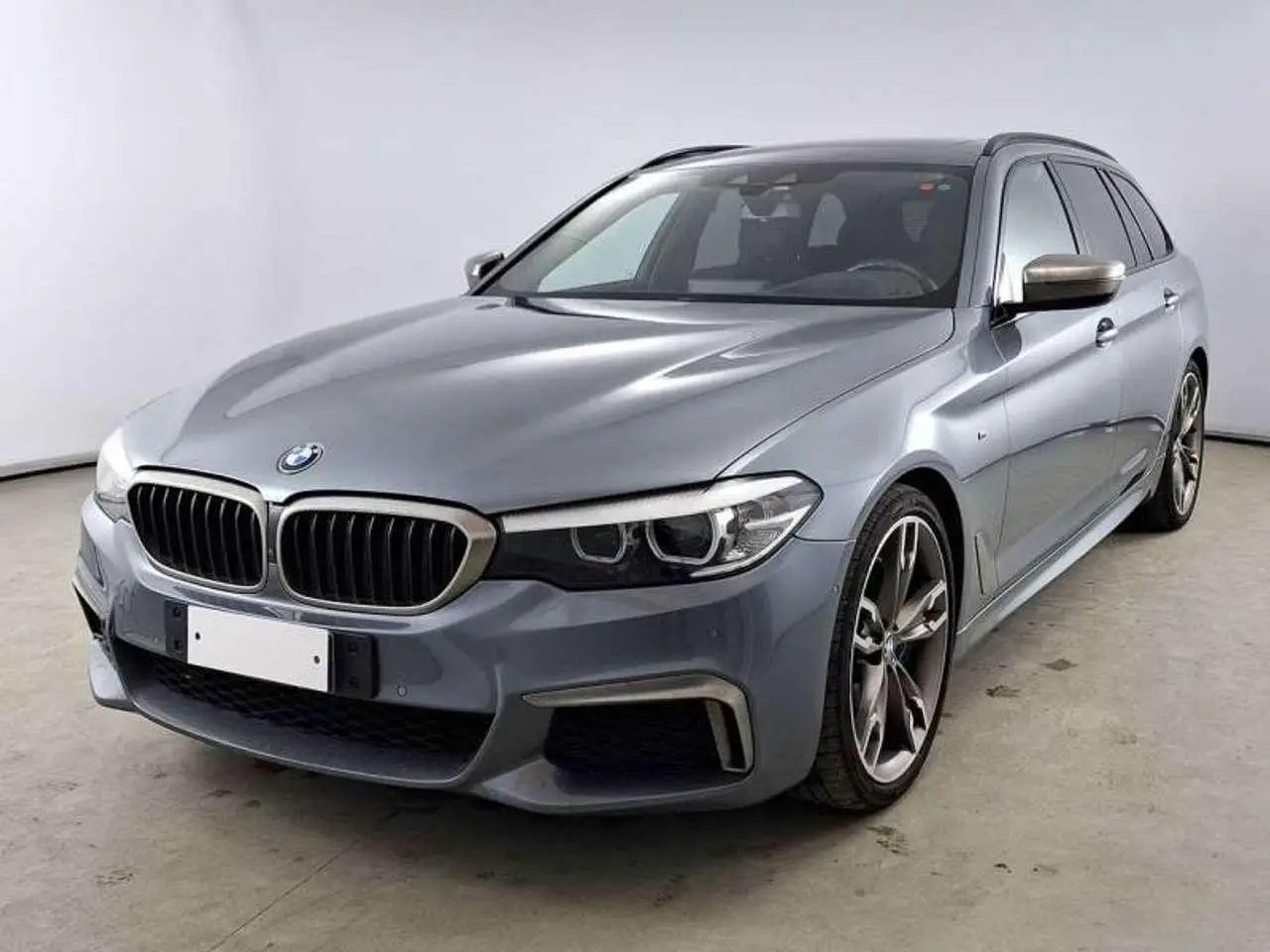 Photo 1 : Bmw Serie 5 2019 Diesel