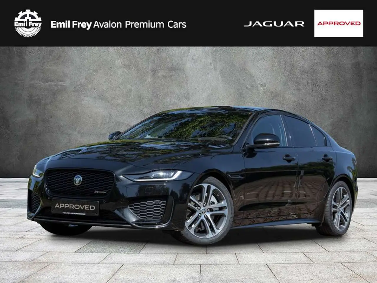 Photo 1 : Jaguar Xe 2024 Diesel