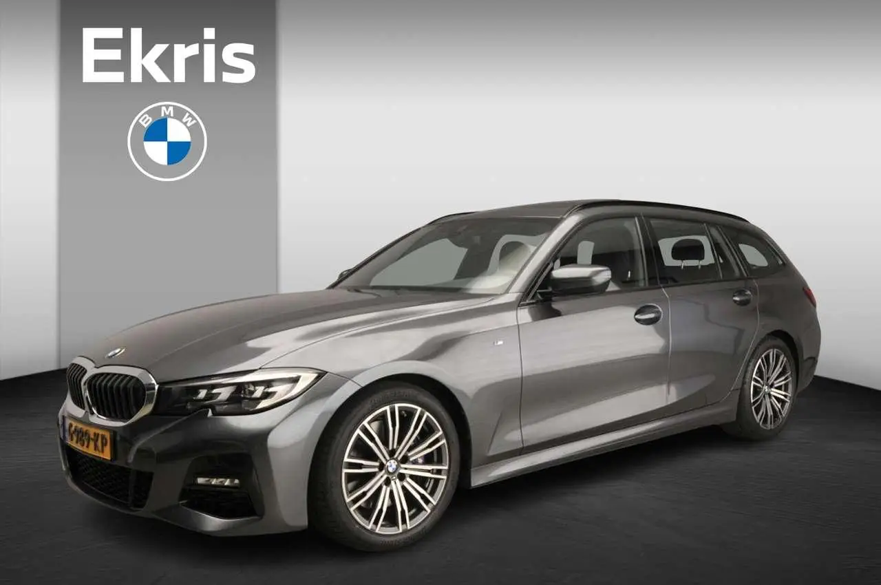 Photo 1 : Bmw Serie 3 2019 Petrol