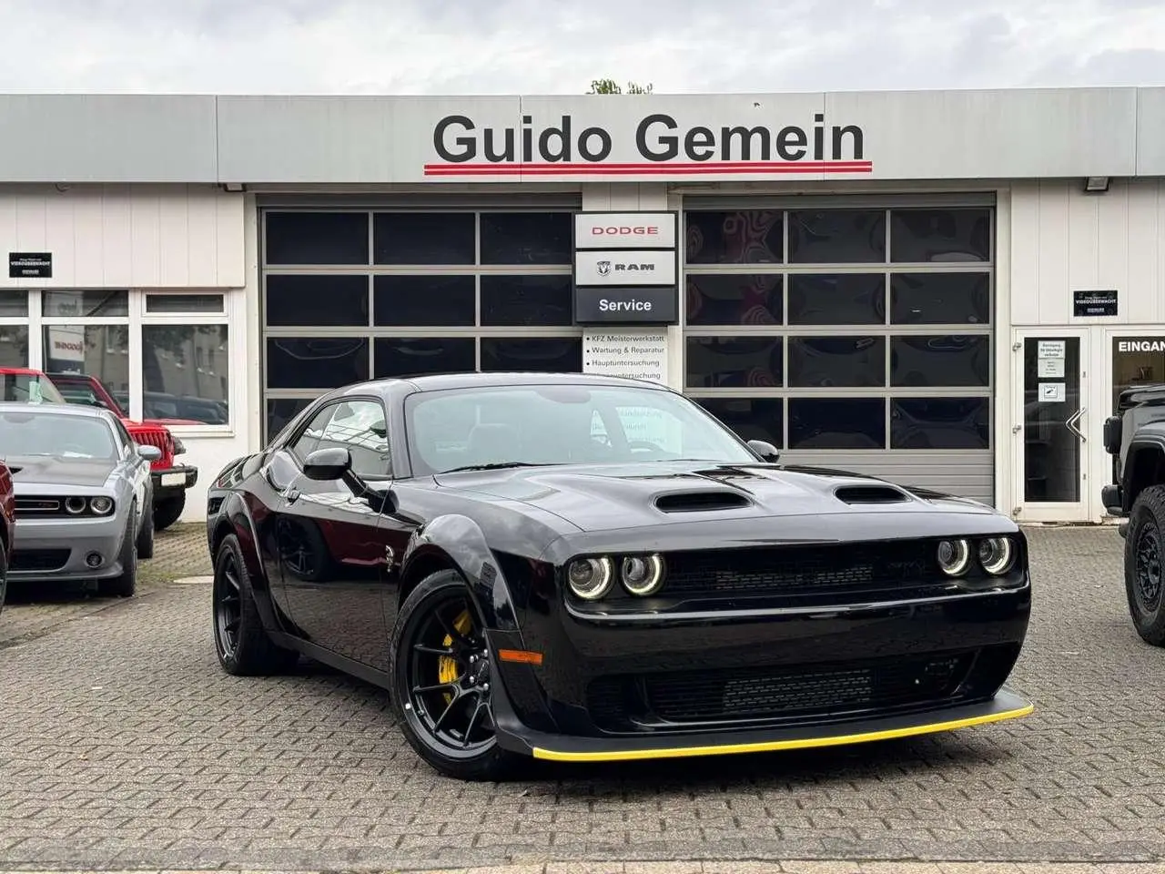 Photo 1 : Dodge Challenger 2024 Petrol